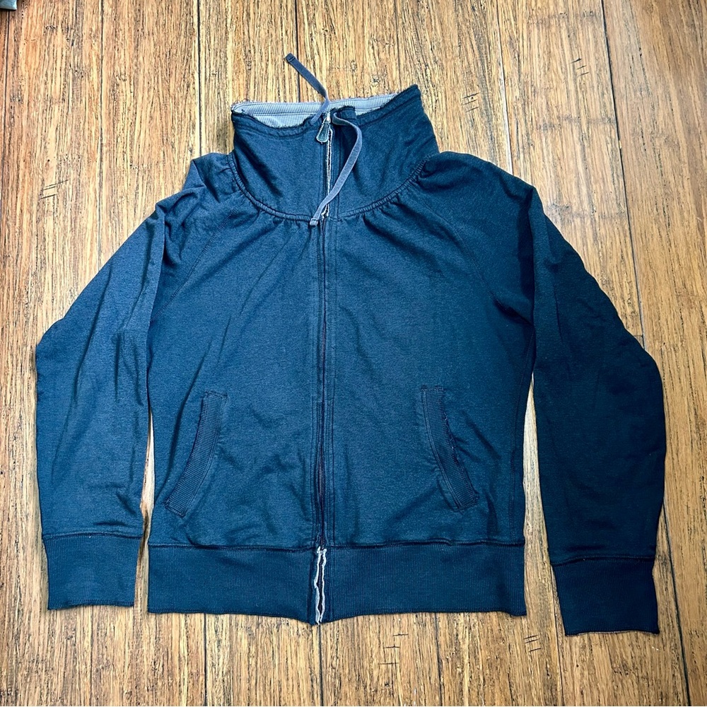 alo Bamboo/Cotton Zip Up Sweatshirt, Black with Grey Trim, Super Soft, Medium
